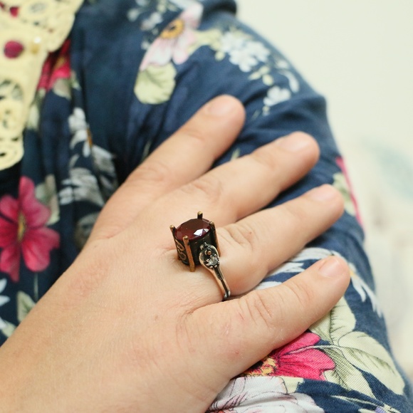 Sterling Silver Jade Stones Revers Rings - Picture 7 of 8